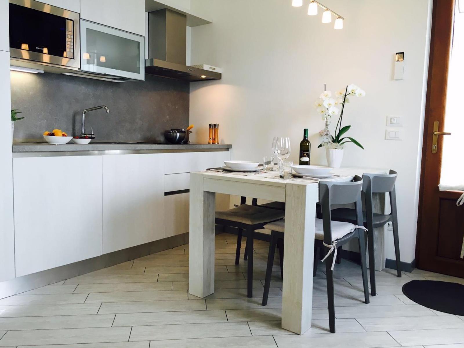 Апартаменти Residenza Le Camelie Оджеббіо Екстер'єр фото